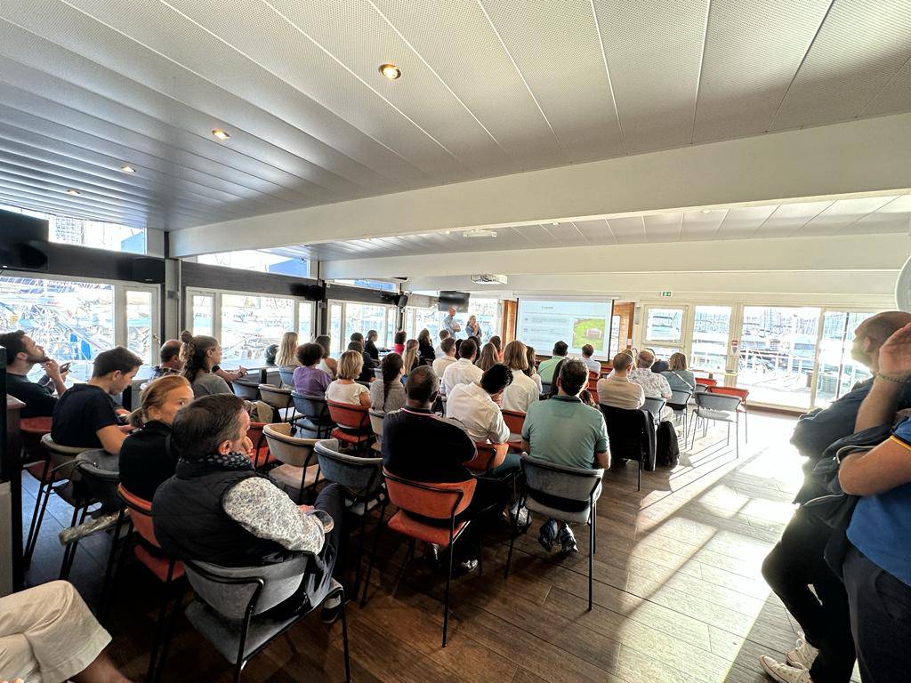 Dr Christophe Cermolacce, chirurgien orthopédiste à l 'ICP Paris 